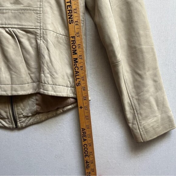 Hinge beige scoop neck zipper leather jacket Sz M - Picture 11 of 15